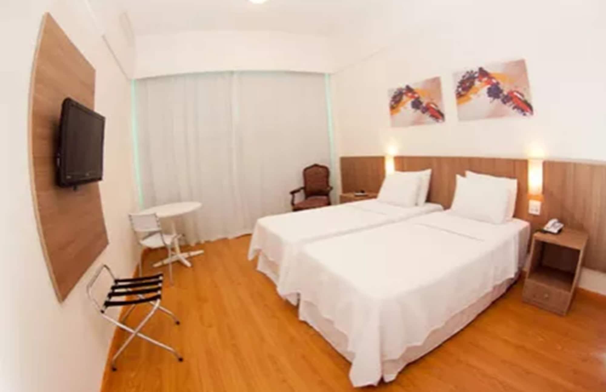 Premier Parc Hotel Жуис-ди-Фора Экстерьер фото