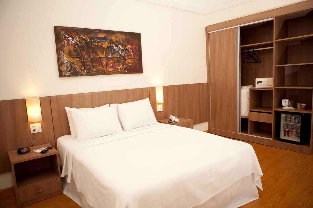 Premier Parc Hotel Жуис-ди-Фора Номер фото