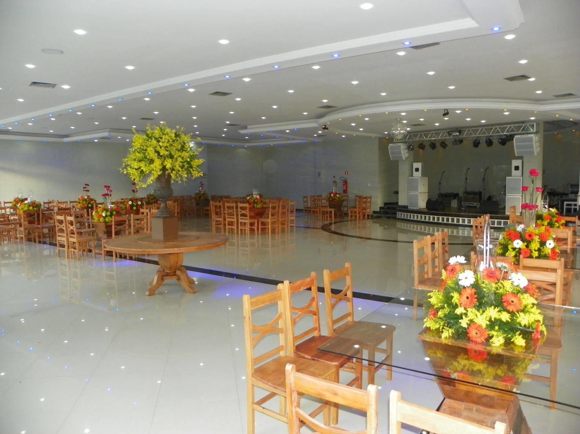 Premier Parc Hotel Жуис-ди-Фора Экстерьер фото
